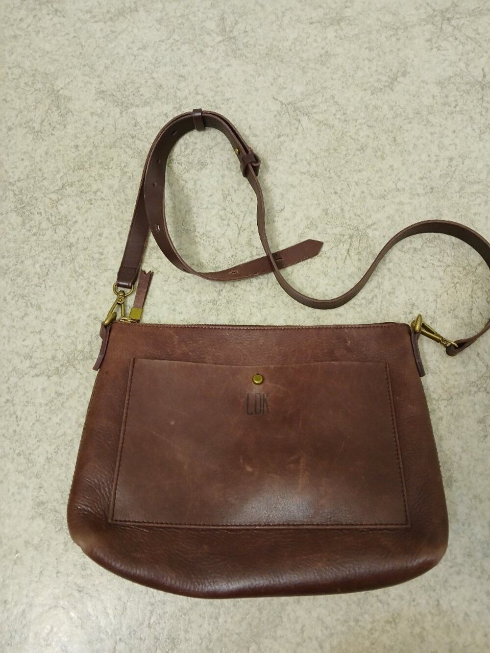 Madewell  100% Cow Leather/ Distressed / Crossbody Bag